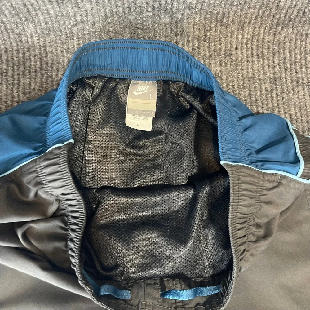 Nike Swim Trunks Mens L Black Blue Excellent Mesh‎ Liner Board Shorts